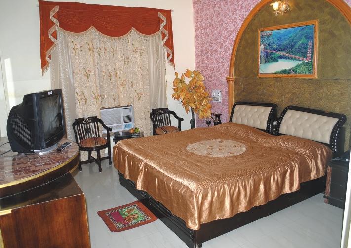 רישיקש Rishabh Grand Castle Resort חדר תמונה